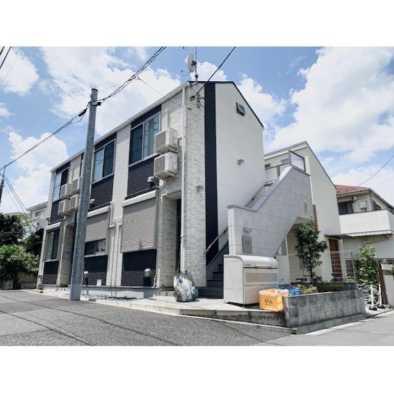 センプリスの外観画像