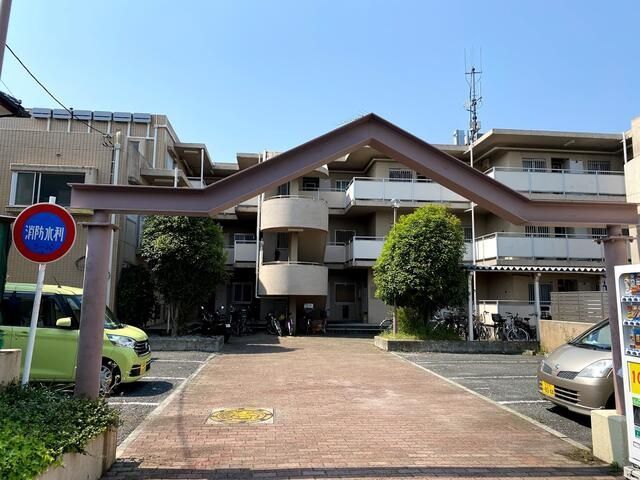 ブライトネス北鴻巣の外観画像