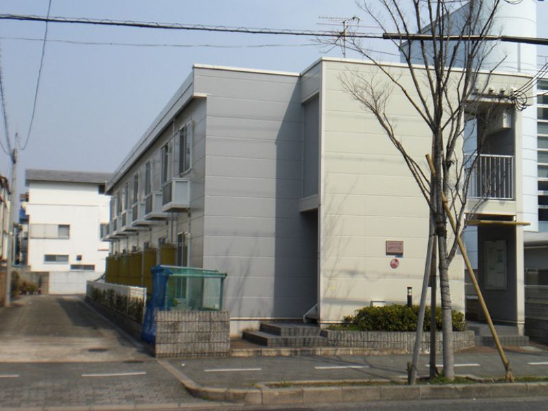 レオパレス泉大津中央の外観画像