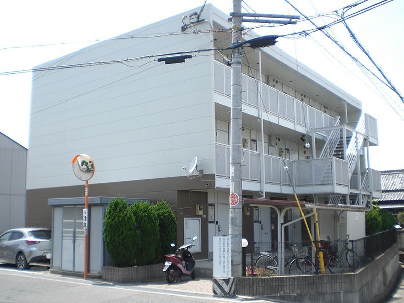 レオパレスレオリバーサイド21の外観画像
