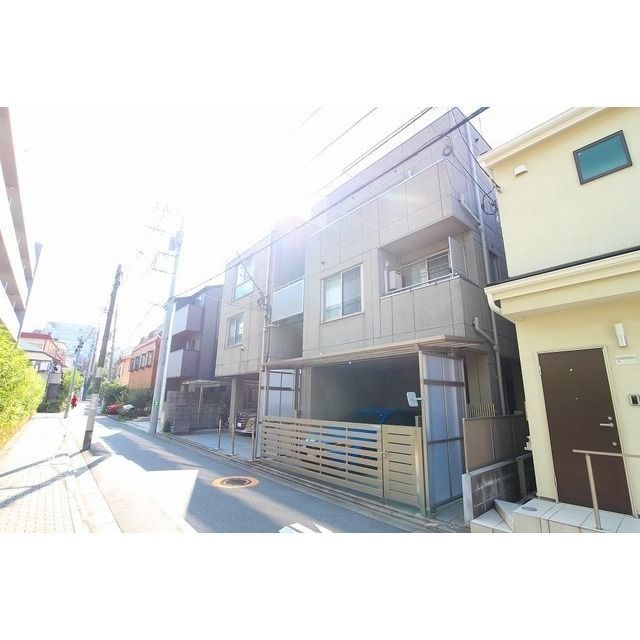 URBIS高円寺の外観画像