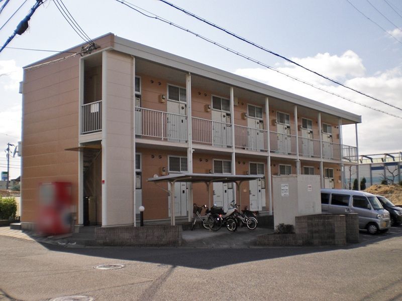 レオパレスコスタモールの外観画像