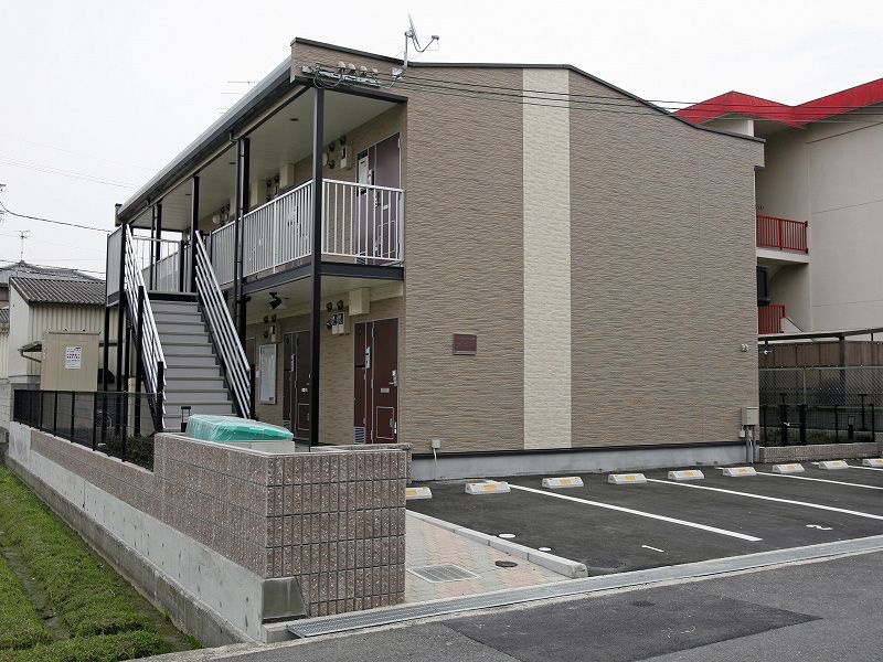 レオパレスウエストバレーの外観画像