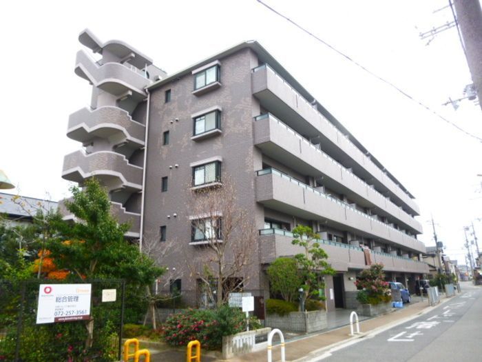 フローラ南館の外観画像