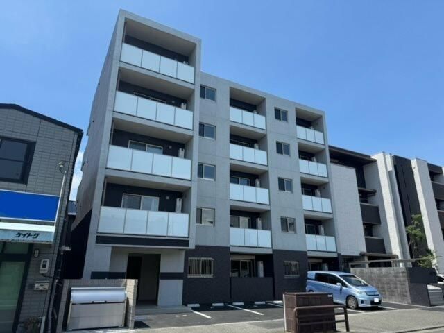 アベニューの外観画像