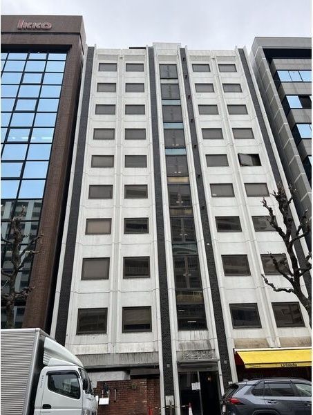 ユニーブル新栄の外観画像