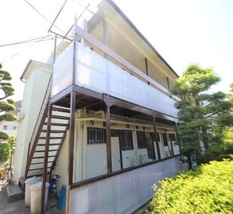 アパートメント梨花の外観画像