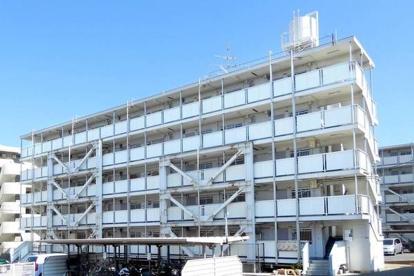 ビレッジハウス伏屋4号棟の外観画像
