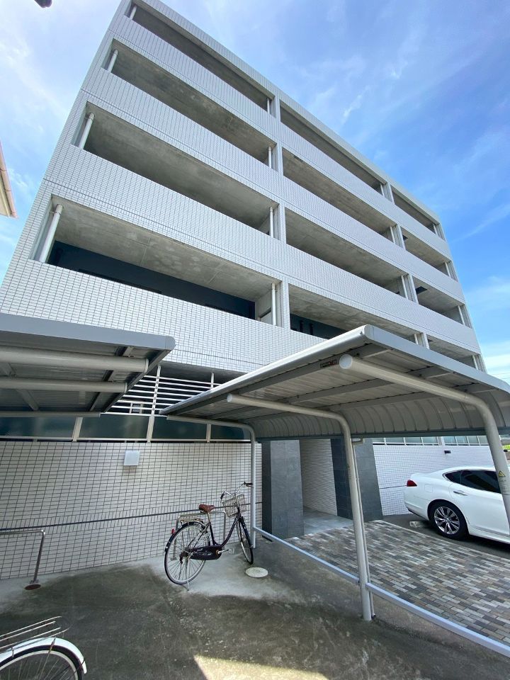 アルテマイスター谷川Ⅱの外観画像