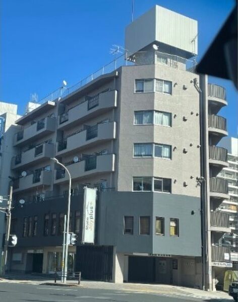 パールハイツくれないの外観画像