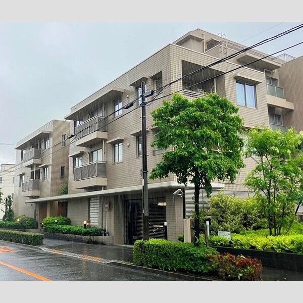 フェアロージュ世田谷弦巻の外観画像