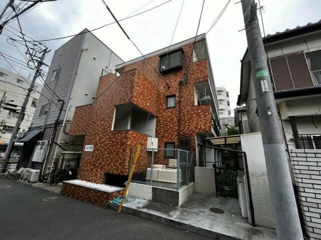 ハイツ多門の外観画像
