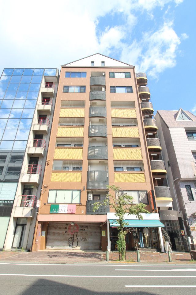 カーサ角の外観画像