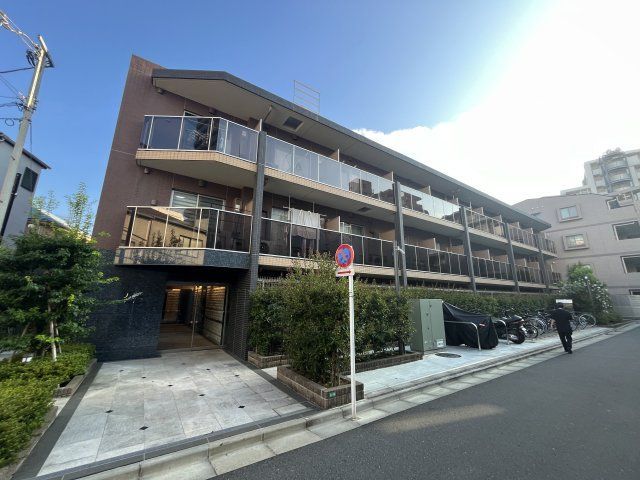 プレール・ドゥーク中野南台の外観画像