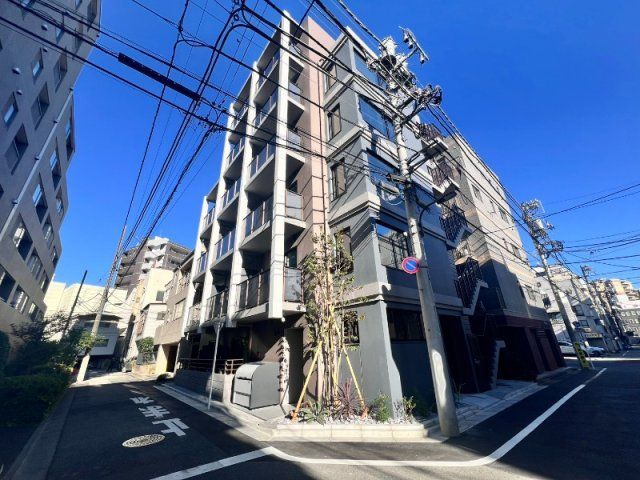 グローリオシェルト新宿山吹町の外観画像
