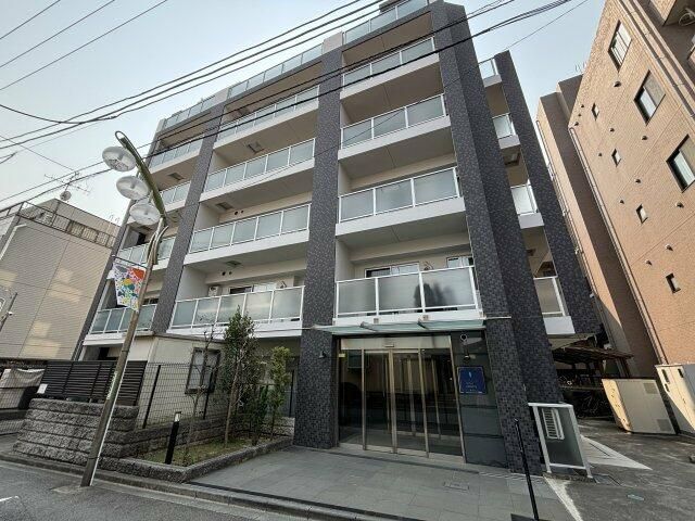 ユニーブル世田谷明大前の外観画像