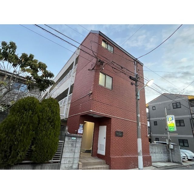 第六竹石マンションの外観画像