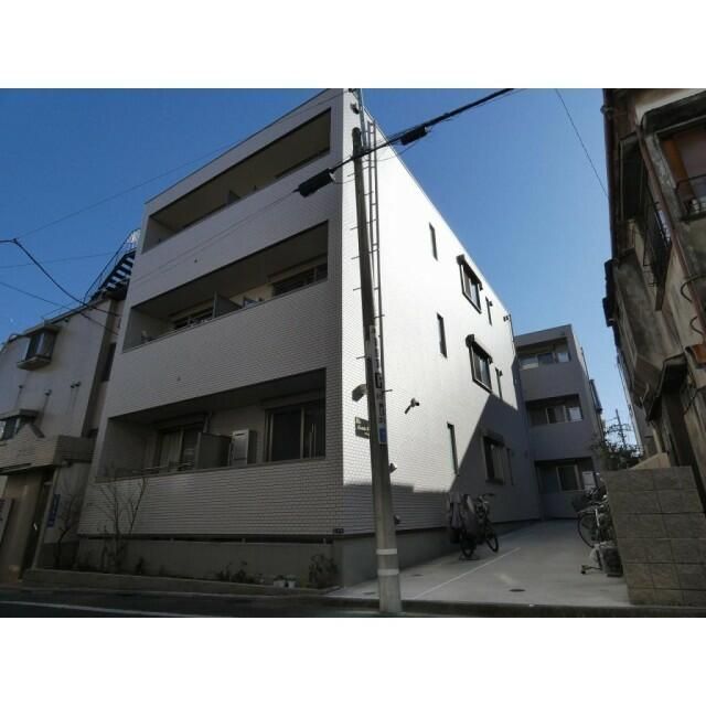 カステロ ピノの外観画像