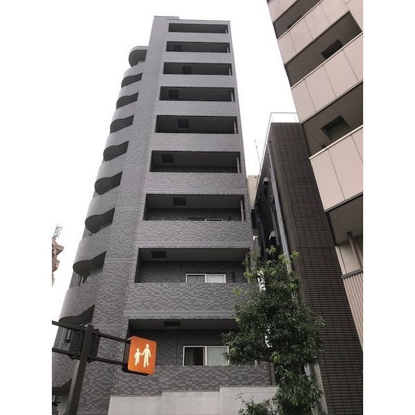 スカイコートヌーベル新宿落合の外観画像
