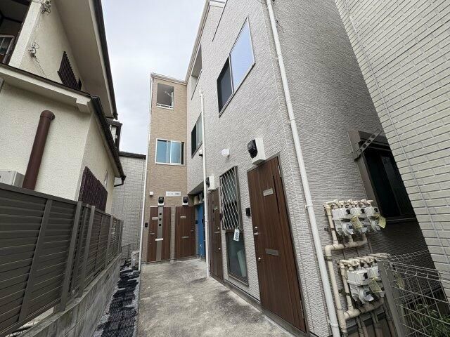 コンフォール駒込の外観画像