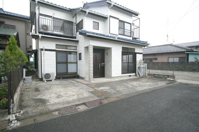 鴻巣市新宿戸建の外観画像