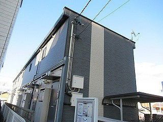 レオパレスプラド岩塚の外観画像