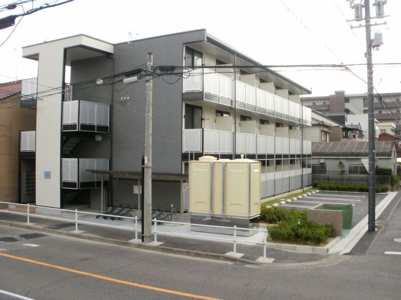 レオパレスコスモスの外観画像