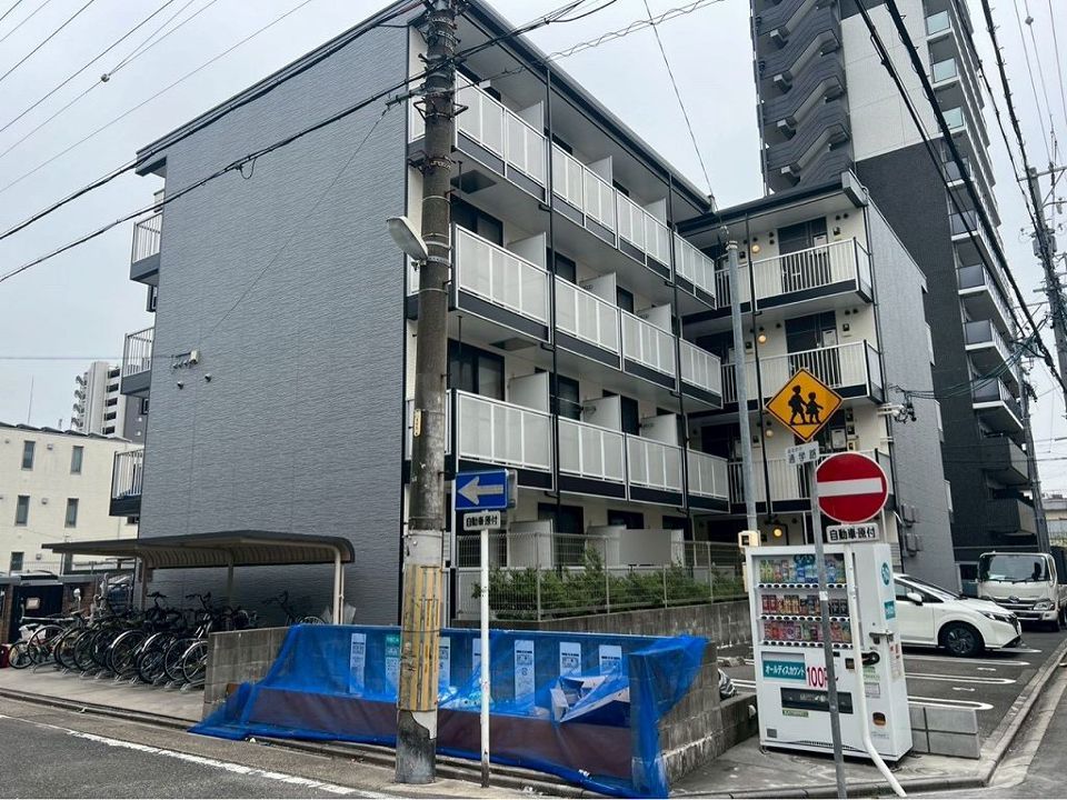レオパレス中島町の外観画像