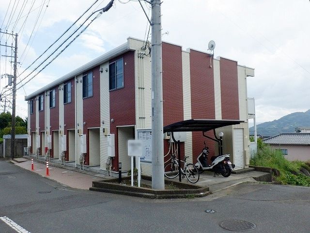 レオネクストコーポ吉浜2の外観画像