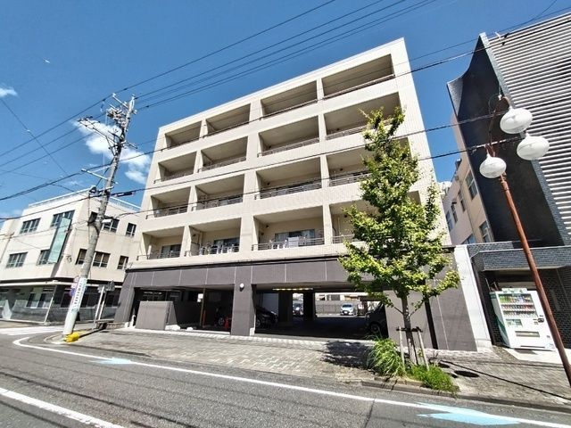 ブルーハイム茶町の外観画像