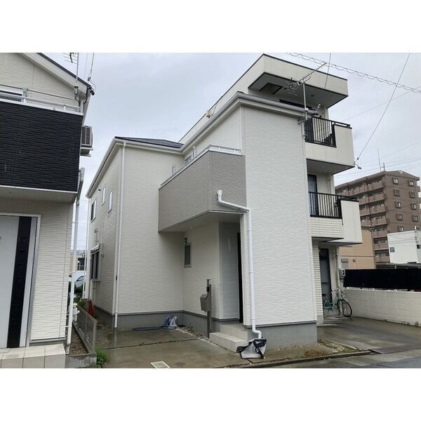 宿跡町戸建Westの外観画像