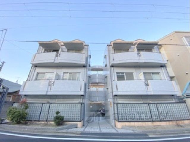 シティパレスあやめ池P3の外観画像