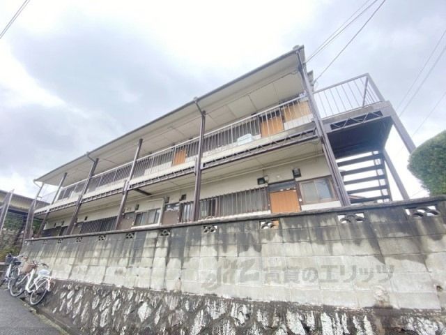 高雅苑の外観画像