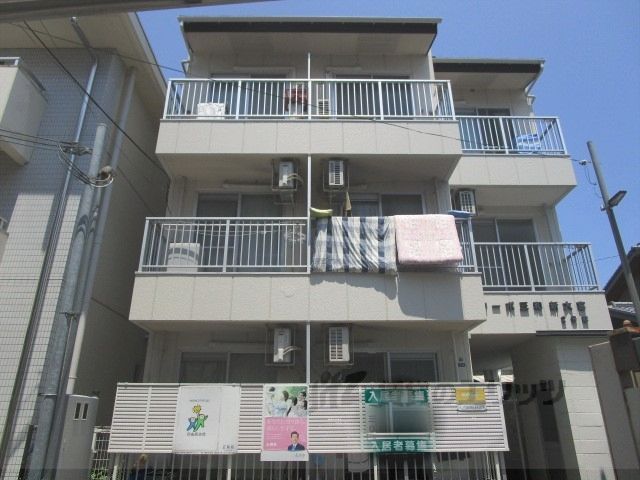 コーポ三和新大宮Ⅱ号館の外観画像