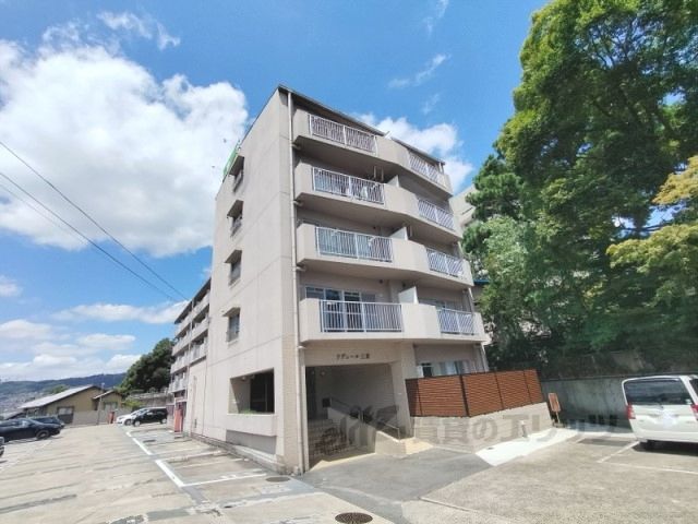 リヴェール三室の外観画像