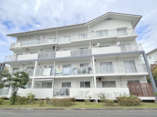 コンフォールかぶと台28号棟の外観画像