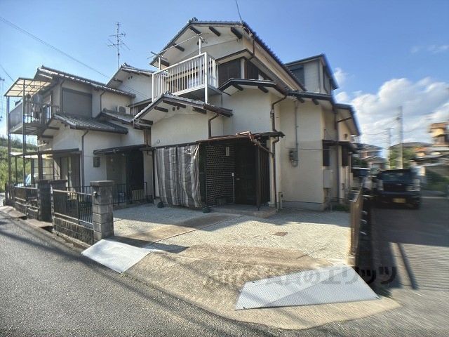 山城町綺田南河原101-33の外観画像