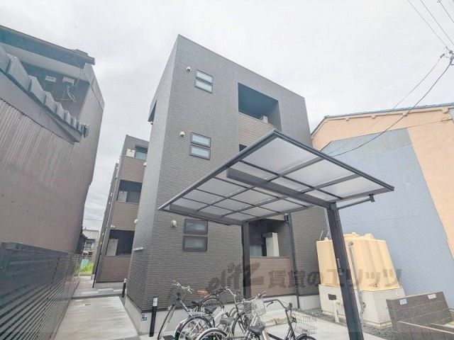 REGALEST大和高田の外観画像