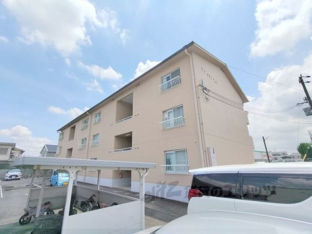 フクイマンションの外観画像