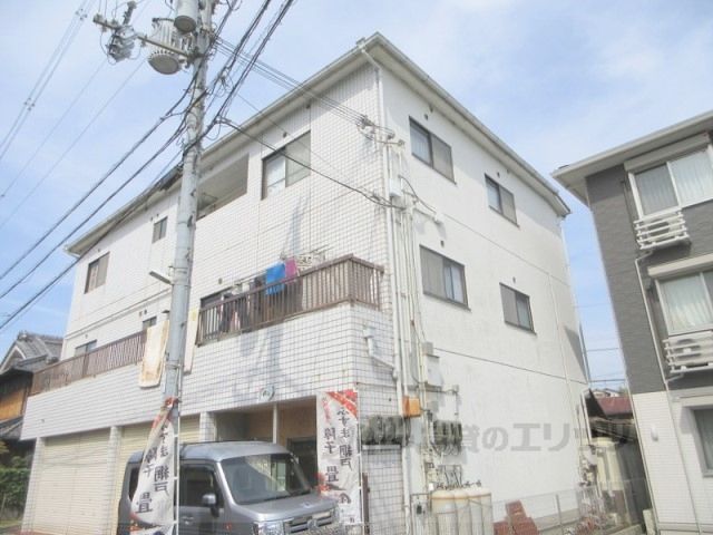 マンション山本の外観画像