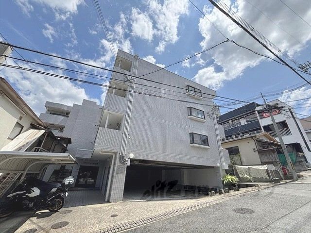 グランシャリオ生駒の外観画像