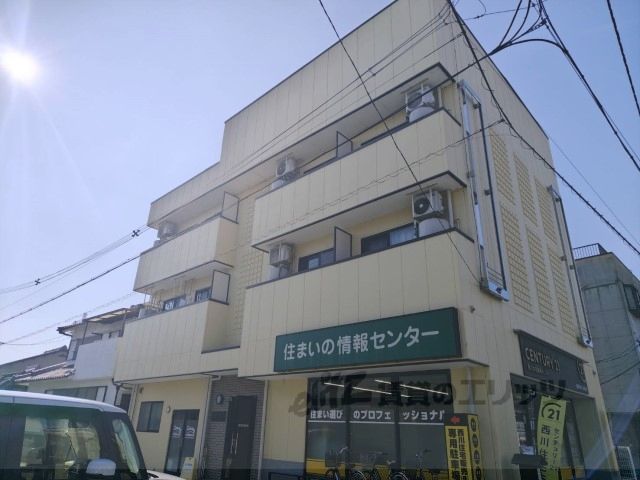 ウエストリバーの外観画像