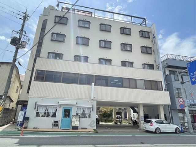 生駒ビルの外観画像