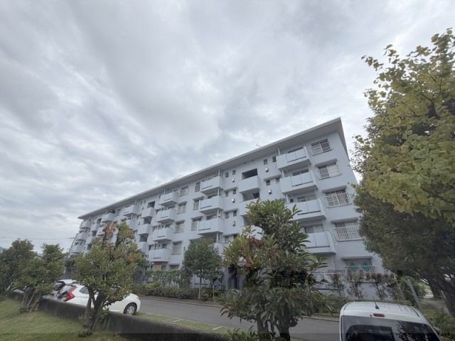 宇治おぐら住宅6号棟の外観画像