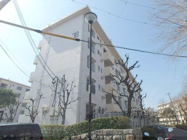 久御山団地38号棟の外観画像