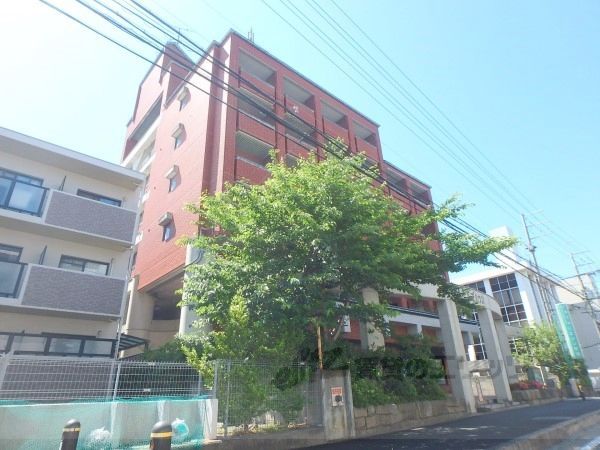 サンヒルズハウスの外観画像
