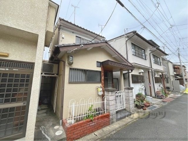 小倉町山際10-30貸家の外観画像
