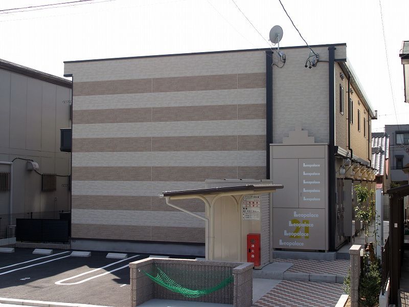 レオパレスヒラソルの外観画像