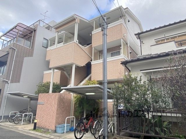 エストレヤ荒川の外観画像