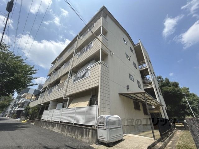 ナラコック三条ハイツの外観画像